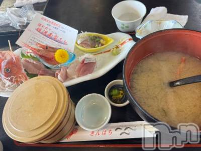 長岡デリヘル BIANCA～主人の知らない私～長岡店(ビアンカナガオカテン) 笹川　こと(33)の4月19日写メブログ「昨日のお礼と今日のランチ」