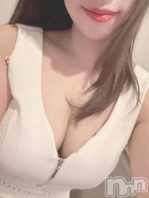 新潟デリヘル 新潟人妻　2nd Wife(セカンドワイフ) 体験。かのん奥様(29)の10月6日写メブログ「視線を感じる…🩷」