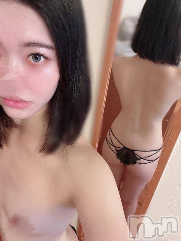 上越デリヘルBLUE BIRD上越店(ブルーバード上越店) せいか(26)の10月11日写メブログ「細い腰」