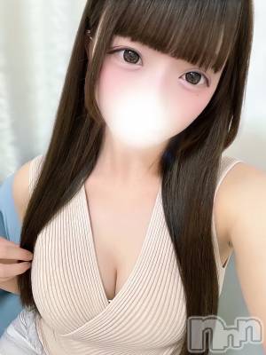 みう(20) 身長157cm、スリーサイズB88(F).W57.H85。上越デリヘル BLUE BIRD上越店(ブルーバード上越店)在籍。