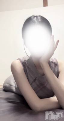 雨宮　りり(21) 身長158cm、スリーサイズB().W.H。新潟メンズエステ AMBER～アンバー～(アンバー)在籍。