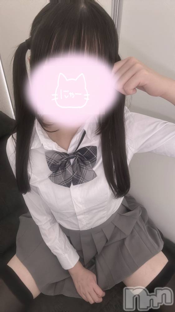 新潟デリヘルCherish Amulet(チェリッシュ アミュレット) あむ ≪未経験黒髪美少女≫(20)の11月22日写メブログ「本日出勤です( ՞. ̫.՞)」