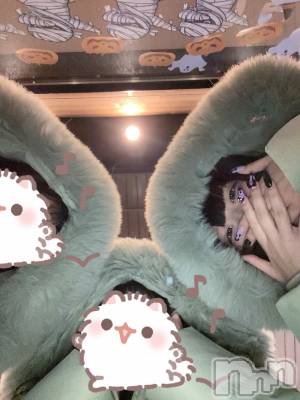 新潟駅前スナック・ガールズバーコンセプトカフェ 夢見る廃教会~明日死ぬかもしれないぢゃん~(コンセプトカフェユメミルハイキョウカイ) よるの10月17日写メブログ「さむいね」