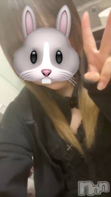 新潟駅前スナック・ガールズバーコンセプトカフェ 夢見る廃教会~明日死ぬかもしれないぢゃん~(コンセプトカフェユメミルハイキョウカイ) れなの10月16日写メブログ「あめだね🌧️」