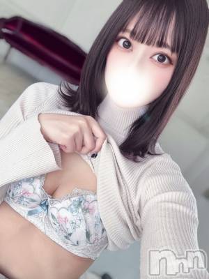 みか(24) 身長165cm、スリーサイズB86(D).W55.H83。上越デリヘル BLUE BIRD上越店(ブルーバード上越店)在籍。