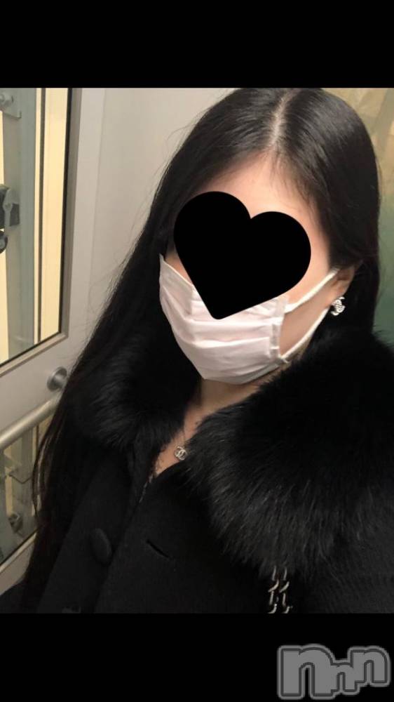 新潟デリヘル人妻不倫処　桃屋　新潟店(ヒトヅマフリンドコロモモヤ) えみり・本日3日目(25)の10月8日写メブログ「出勤♡」