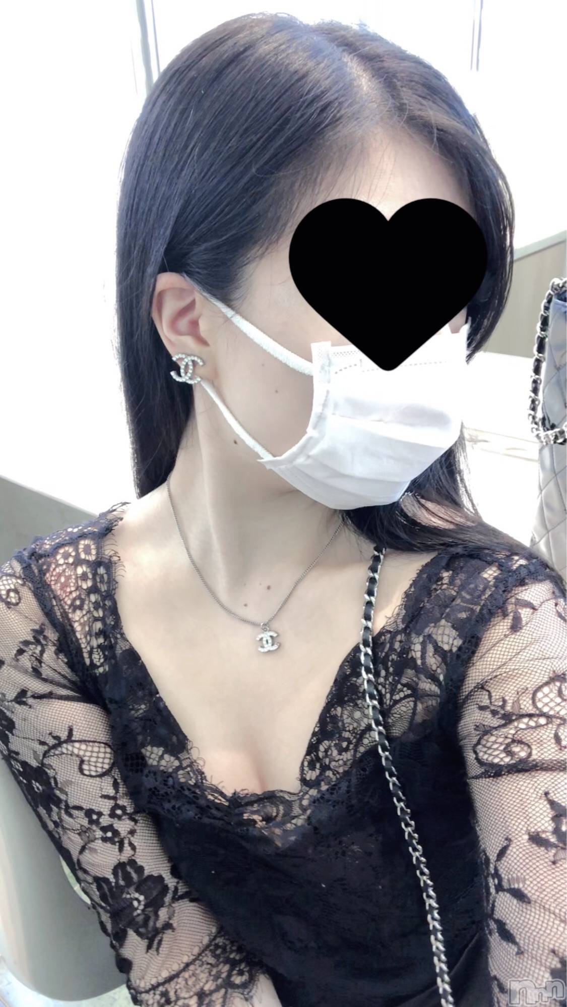 新潟デリヘル人妻不倫処　桃屋　新潟店(ヒトヅマフリンドコロモモヤ)えみり・新人奥様(25)の2025年10月13日写メブログ「♡自己紹介♡」