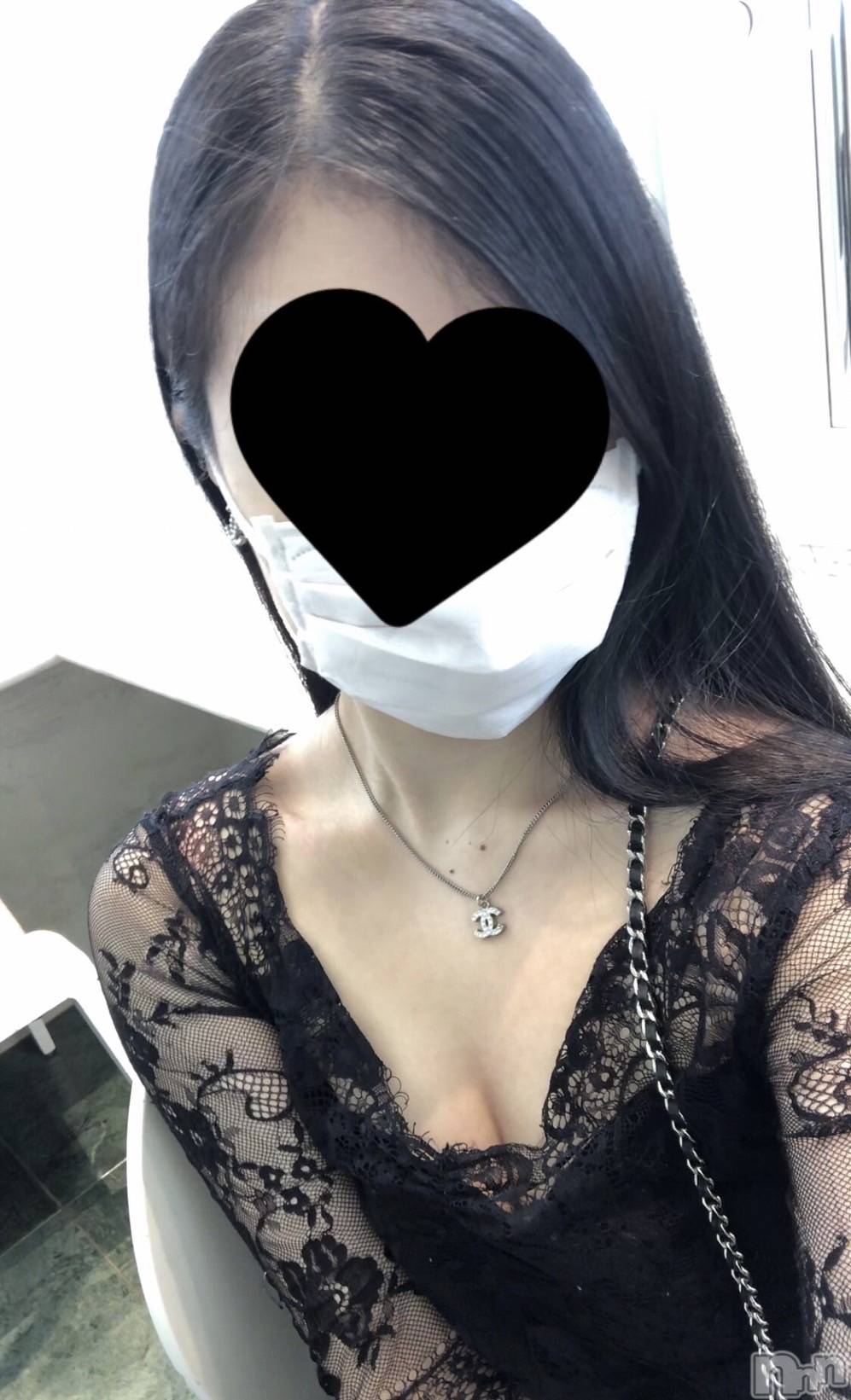 えみり・新人奥様