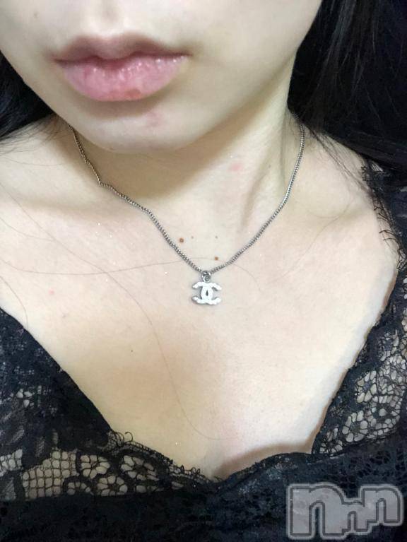 新潟デリヘル人妻不倫処　桃屋　新潟店(ヒトヅマフリンドコロモモヤ)えみり・新人奥様(25)の2025年10月9日写メブログ「フェラ♡」