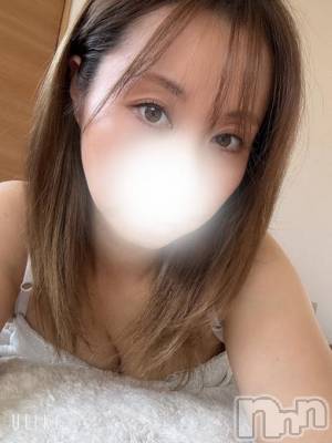 るる(♪)(33) 身長156cm、スリーサイズB83(C).W56.H83。上越デリヘル HONEY(ハニー)在籍。