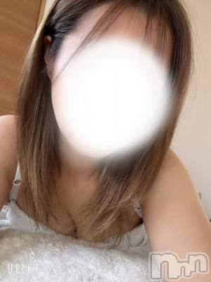るる(♪)(33) 身長156cm、スリーサイズB83(C).W56.H83。上越デリヘル HONEY(ハニー)在籍。