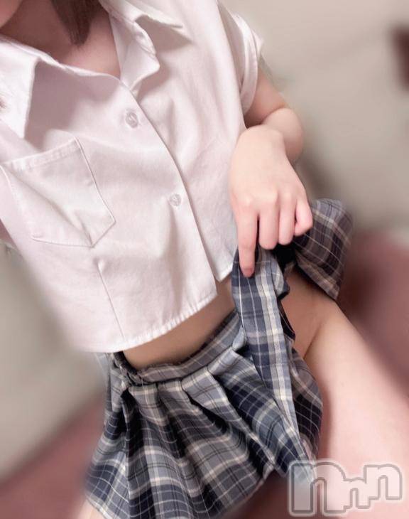 長岡デリヘルROOKIE(ルーキー) ゆうり(19)の10月10日写メブログ「キスしたくなる人の特徴😚💞」