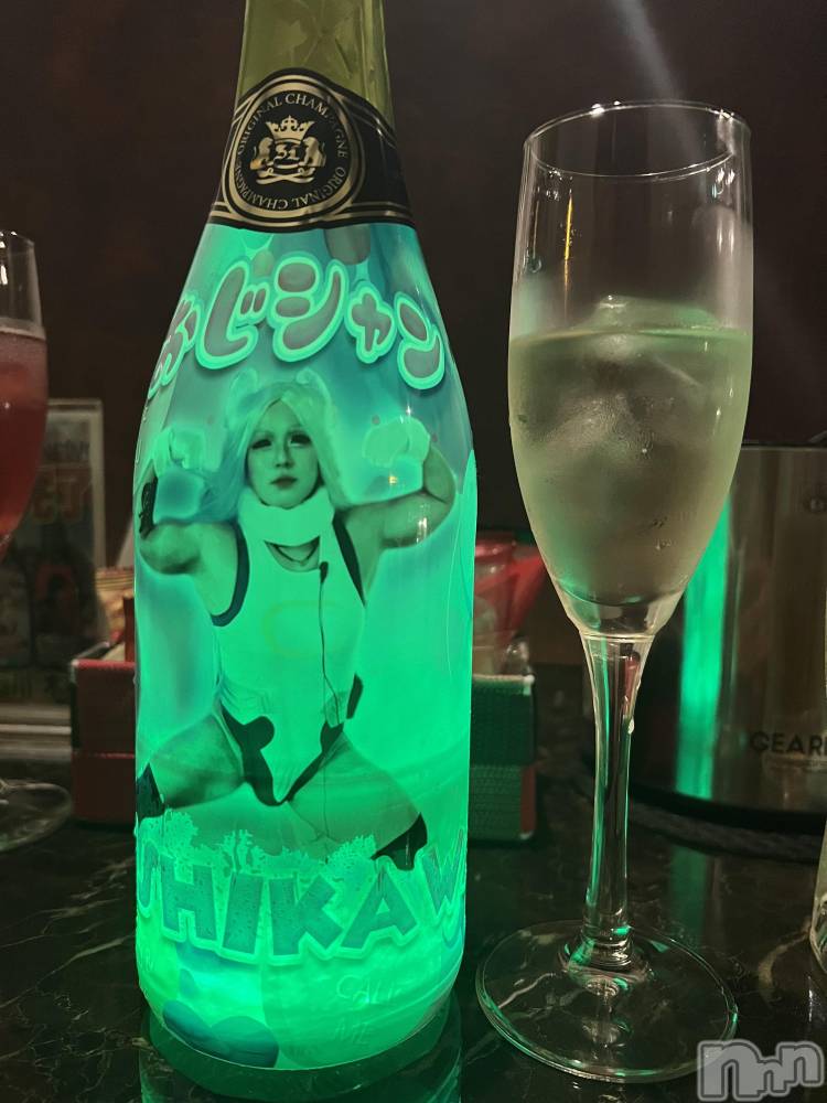 ���ץ���Х��顦�����CLUB BOSS(����� �ܥ�) �ߤ�����2��22���̥�֥�����🐰🥂��