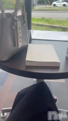 📖