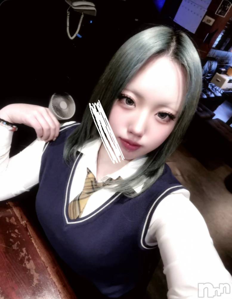 ���ܱ������ʥå��������륺�С�Girls bar Zenith(�����륺�С����˥�) �Ȥ��դ�2��5���̥�֥�����👩🏻‍🎓��💛��