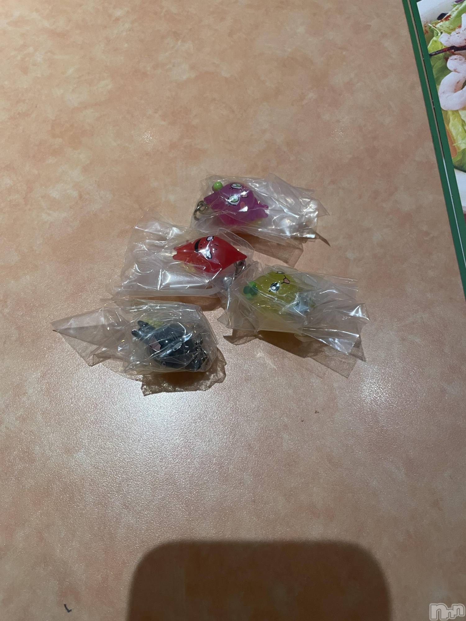 殿町スナック・ガールズバー殿町SEACRET BASE(トノマチシークレットベース) の2025年10月23日写メブログ「21時からいます‼️」