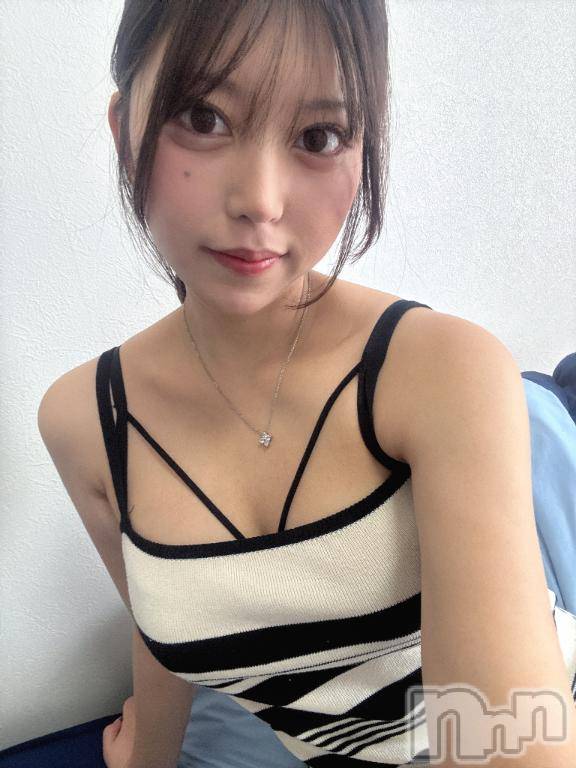 長岡デリヘルROOKIE(ルーキー) かえで(22)の10月12日写メブログ「出勤したよ(๑•̀ㅂ•́)و✧」