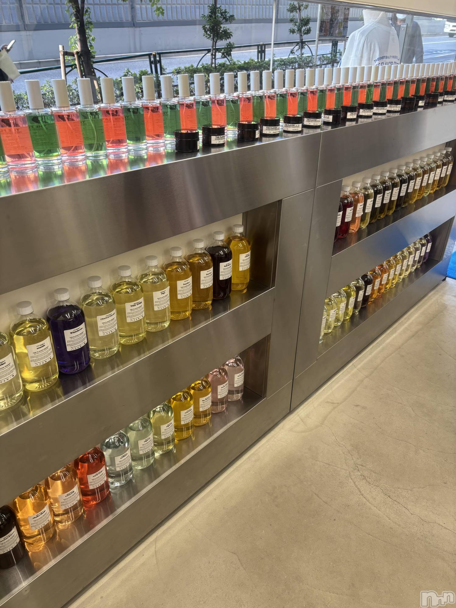 ƲХ顦Lounge Veranda(饦󥸥٥) 2025ǯ1125̥֥1125 2024ʬΥ֥