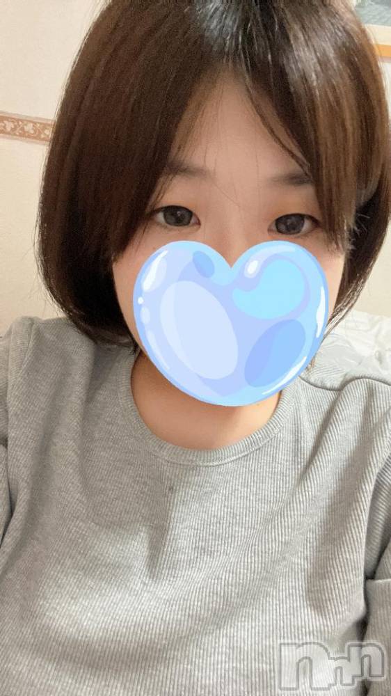 新潟デリヘル奥様特急 新潟店(オクサマトッキュウニイガタテン) りと(26)の10月17日写メブログ「ぎゅーしよ？🥰」