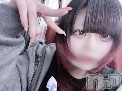 新潟デリヘル 新潟市鳥屋野潟ちゃんこ(ニイガタシトヤノガタチャンコ) なぎ(18)の10月29日写メブログ「このトキメキメモリアル中…♡」