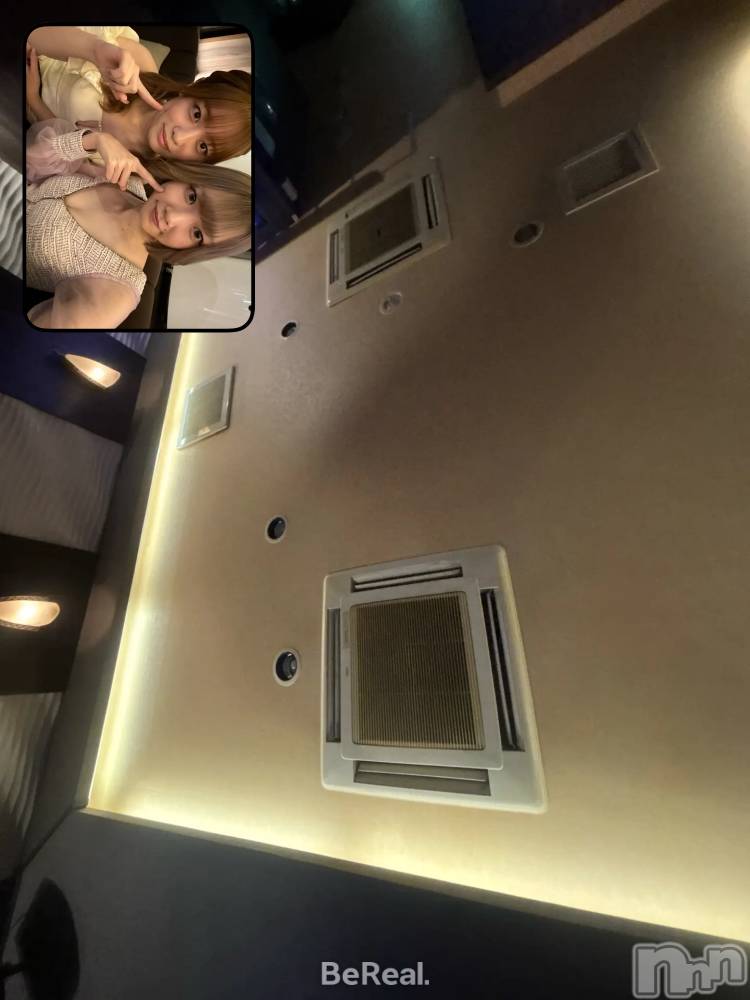 ��Ʋ����Х��顦�����Lounge Veranda(�饦�󥸥٥���) ���ꤵ��2��2���̥�֥�����2��2�� 19��50ʬ�Υ֥�����