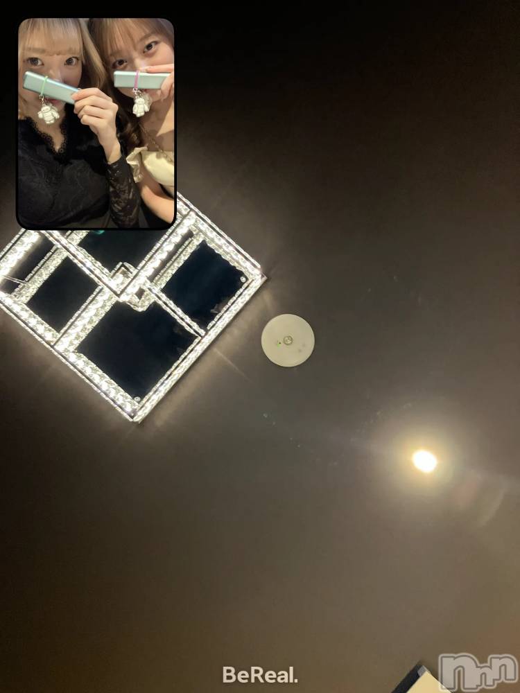 ��Ʋ����Х��顦�����Lounge Veranda(�饦�󥸥٥���) ���ꤵ��4��4���̥�֥�����4��4�� 18��00ʬ�Υ֥�����