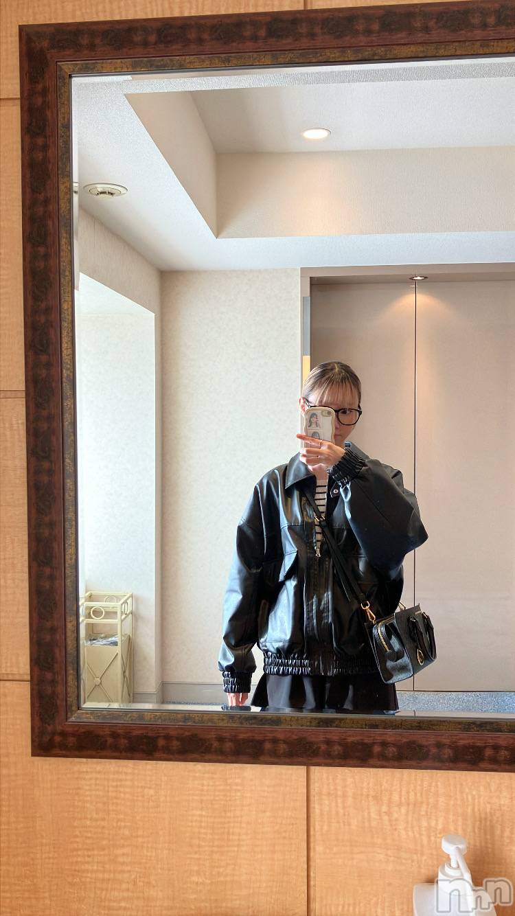 ��Ʋ����Х��顦�����Lounge Veranda(�饦�󥸥٥���) ��2026ǯ3��23���̥�֥�����3��23�� 19��20ʬ�Υ֥�����