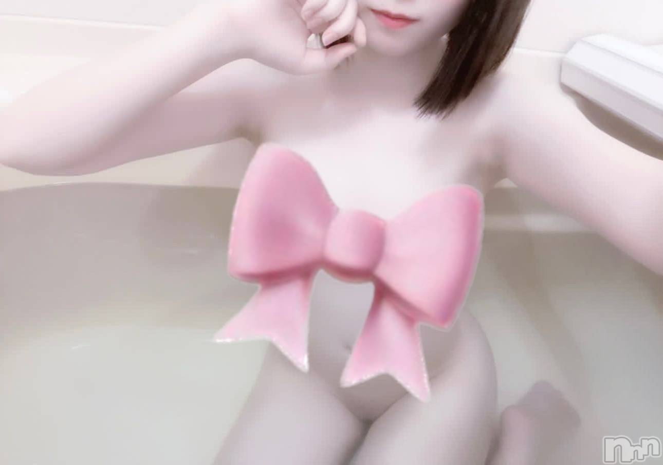 新潟デリヘルA(エース)りりな(R)(21)の2025年10月12日写メブログ「デビューが決まりました🥹💕」