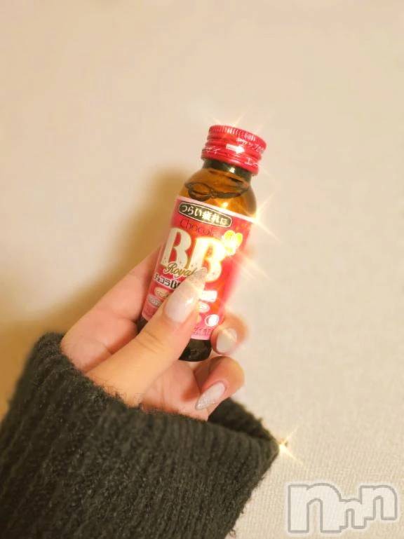 三条デリヘル新潟デリヘル倶楽部　三条店(ニイガタデリヘルクラブ　サンジョウテン) みみ(24)の1月17日写メブログ「差し入れも嬉しいよ🥹」