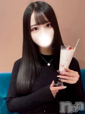 あいす(23) 身長159cm、スリーサイズB88(F).W56.H85。上越デリヘル BLUE BIRD上越店(ブルーバード上越店)在籍。