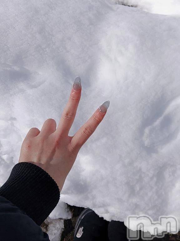 新潟デリヘル新潟デリヘル倶楽部(ニイガタデリヘルクラブ) あおい(18)の12月30日写メブログ「出勤しました⸜(◍´˘`◍)⸝」