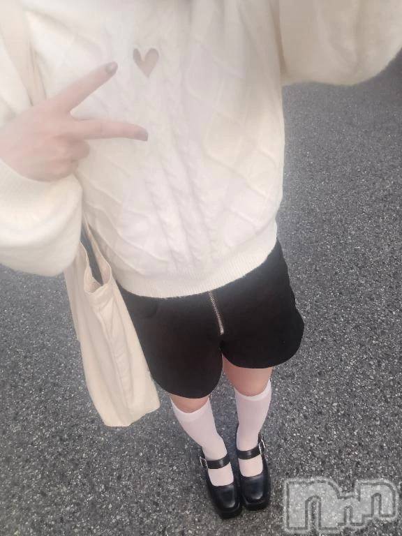 新潟デリヘル新潟デリヘル倶楽部(ニイガタデリヘルクラブ) あおい(18)の4月3日写メブログ「出勤しました‎🤍」