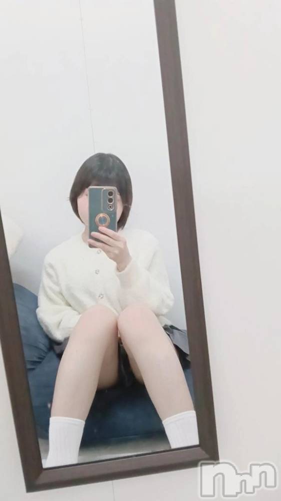 新潟デリヘル新潟デリヘル倶楽部(ニイガタデリヘルクラブ) あおい(18)の5月2日写メブログ「出勤しました‎🤍」