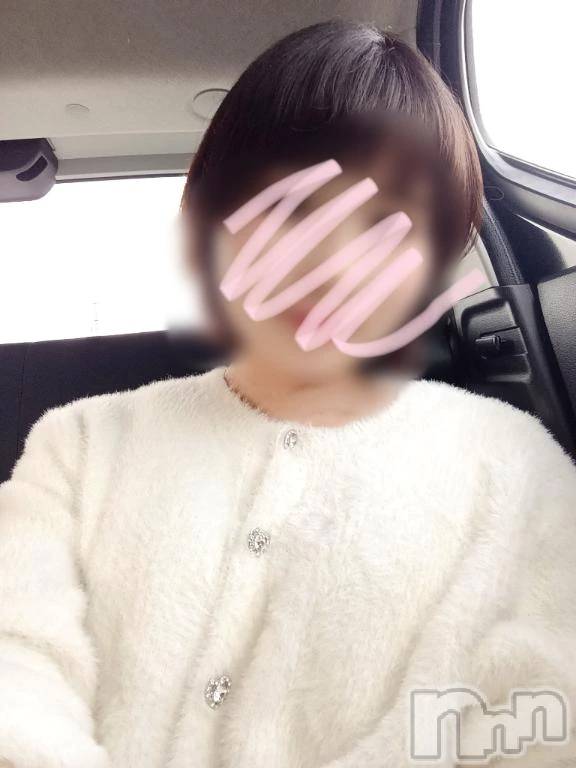 新潟デリヘル新潟デリヘル倶楽部(ニイガタデリヘルクラブ) あおい(18)の5月9日写メブログ「出勤しました‎🤍」