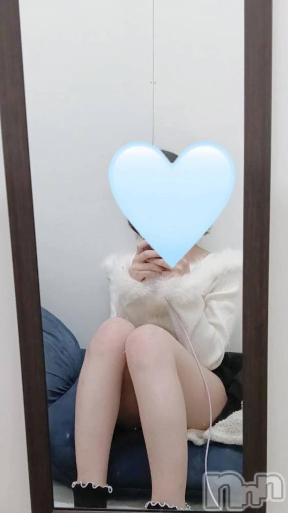 新潟デリヘル新潟デリヘル倶楽部(ニイガタデリヘルクラブ) あおい(18)の5月29日写メブログ「出勤しました‎🤍」