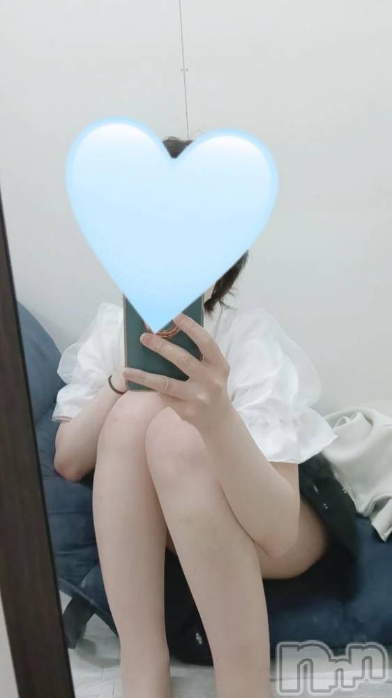 新潟デリヘル新潟デリヘル倶楽部(ニイガタデリヘルクラブ) あおい(18)の6月5日写メブログ「出勤しました‎🤍」