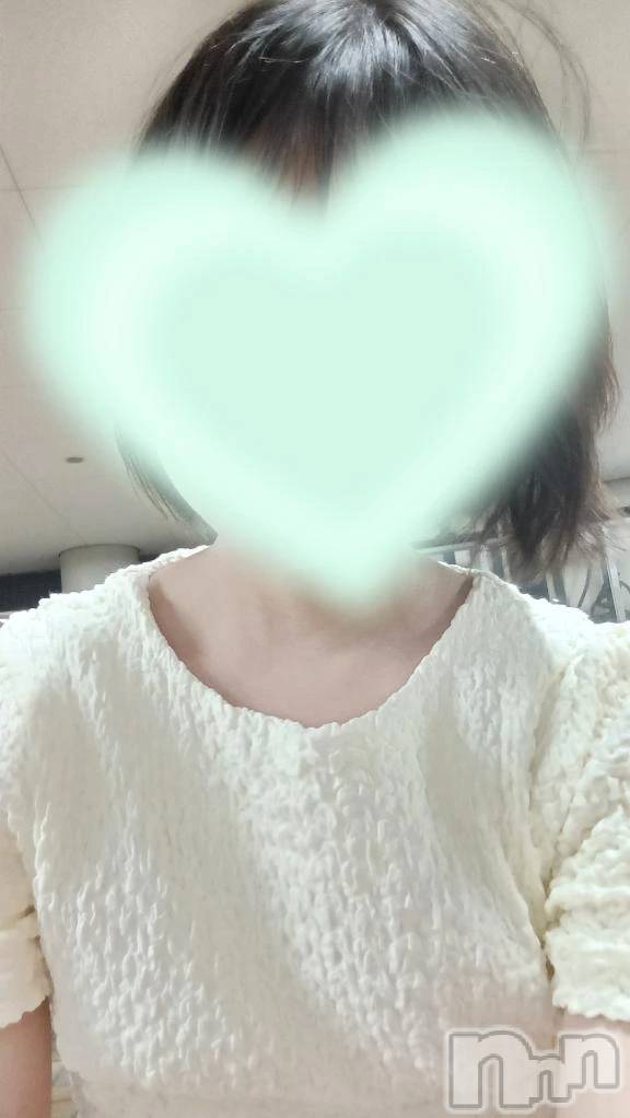 新潟デリヘル新潟デリヘル倶楽部(ニイガタデリヘルクラブ)あおい(18)の2026年8月14日写メブログ「▶️23:50～🎀」