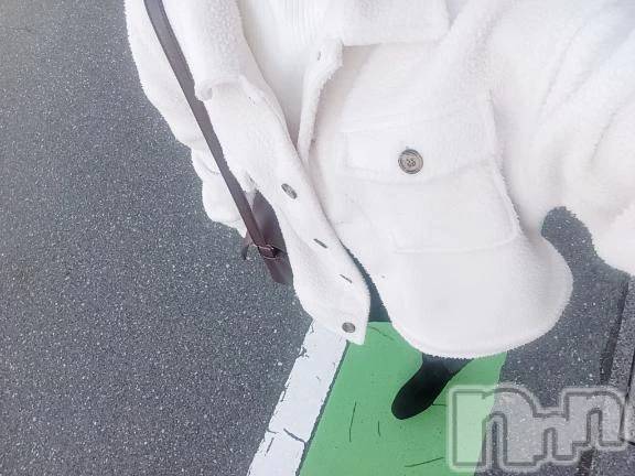 三条デリヘル新潟デリヘル倶楽部　三条店(ニイガタデリヘルクラブ　サンジョウテン)あおい(18)の2025年11月30日写メブログ「出勤しました⸜(◍´˘`◍)⸝」