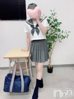 ゆき(18) 身長154cm、スリーサイズB85(F).W57.H83。三条デリヘル 新潟デリヘル倶楽部　三条店(ニイガタデリヘルクラブ　サンジョウテン)在籍。