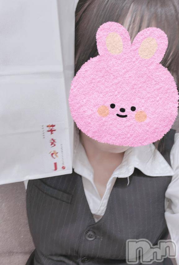 新潟デリヘルOffice Amour(オフィスアムール)体験ひより/ヘルス課(20)の2025年10月27日写メブログ「出勤してます✨」