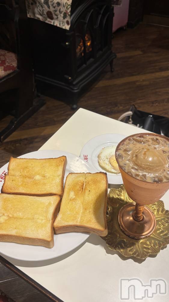 ���ܱ�������Х��顦�����CLUB FOUR LEAF(�ե����꡼��) ��ꤢ��12��29���̥�֥������ɤ���ǯ�򤪷ޤ�������������