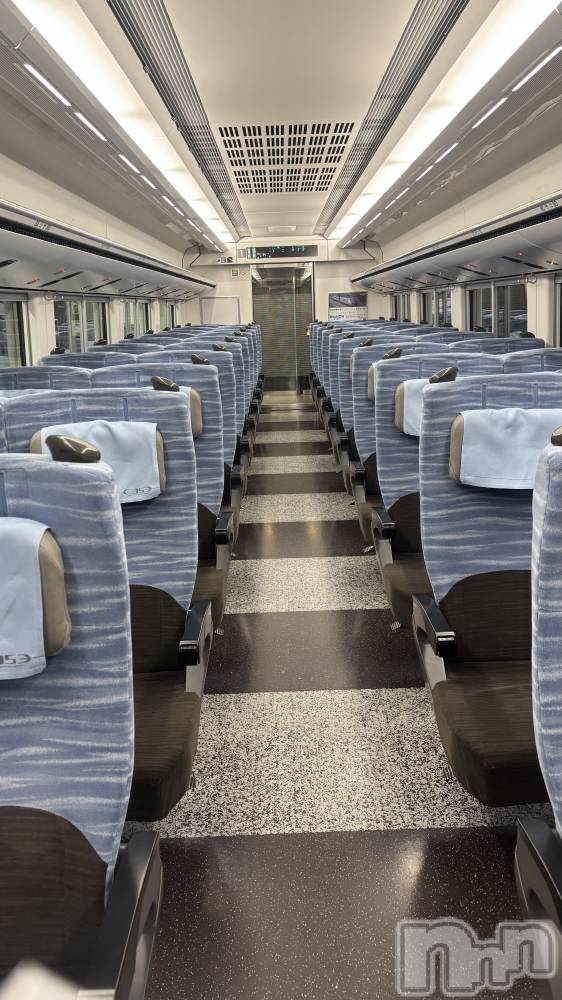 ���ܱ�������Х��顦�����CLUB FOUR LEAF(�ե����꡼��) ��ꤢ��1��17���̥�֥����֥ƥ��ȴ���🥹��