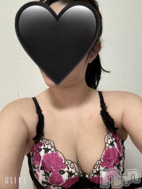 新潟デリヘル新潟人妻　2nd Wife(セカンドワイフ)体験。るみ奥様(29)の2025年10月19日写メブログ「退勤しました！」