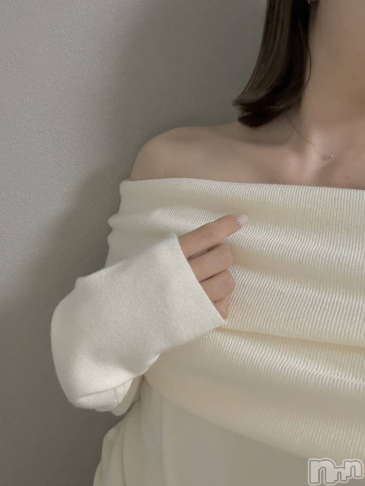 新潟デリヘルENDLESS-安心の地元新潟の素人のみ-(エンドレス) 【新人】メイ★清楚美乳(23)の10月22日写メブログ「どきどき(՞˶ᵒ̴̶̷᷄꒳ᵒ̴̶̷᷅ ˶՞)」