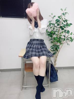 ひな(22) 身長156cm、スリーサイズB85(D).W56.H84。新潟デリヘル 新潟デリヘル倶楽部(ニイガタデリヘルクラブ)在籍。
