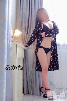 あかね(31) 身長158cm、スリーサイズB85(C).W57.H87。長野デリヘル 恋のリフレイン(コイノリフレイン)在籍。