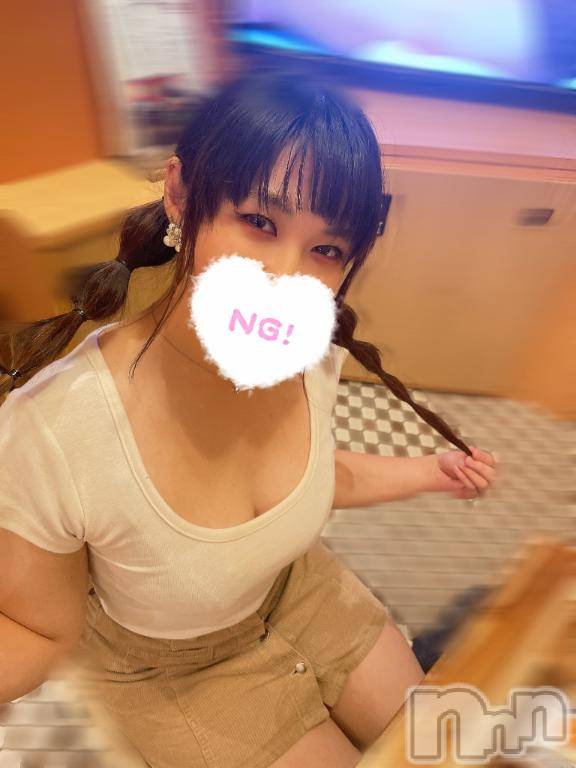 新潟デリヘル奥様特急 新潟店(オクサマトッキュウニイガタテン) さとり(24)の10月17日写メブログ「今日も1日…☺️」