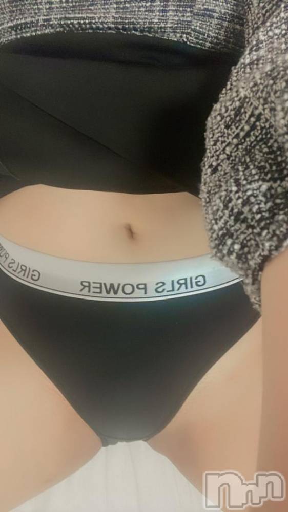 新潟デリヘル奥様特急 新潟店(オクサマトッキュウニイガタテン) さとり(24)の11月20日写メブログ「何したい？❤️」