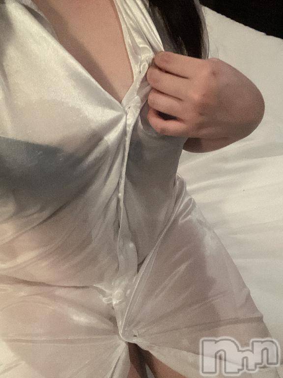 新潟デリヘル奥様特急 新潟店(オクサマトッキュウニイガタテン)さとり(24)の2025年11月20日写メブログ「出勤♡」