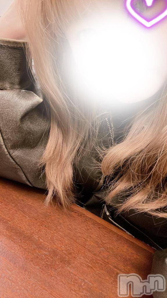 新潟ソープスチュワーデスゆま(20)の2026年2月17日写メブログ「髪色、！！」